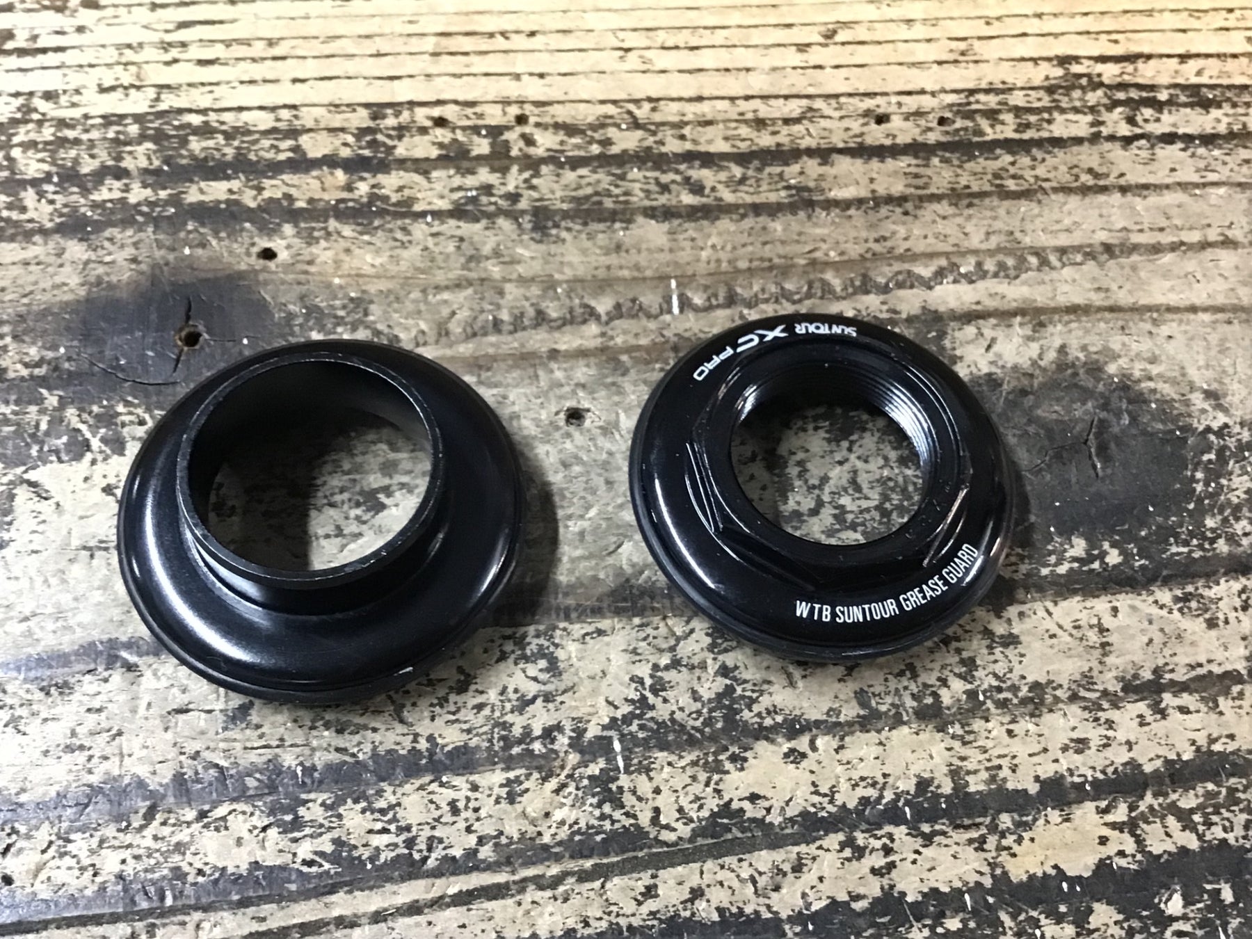 SUNTOUR SUPERBE PRO ヘッドパーツ 新品 SUNTOUR SUPERBE PRO ヘッドパーツ 新品 SUNTOUR 「サンツアー