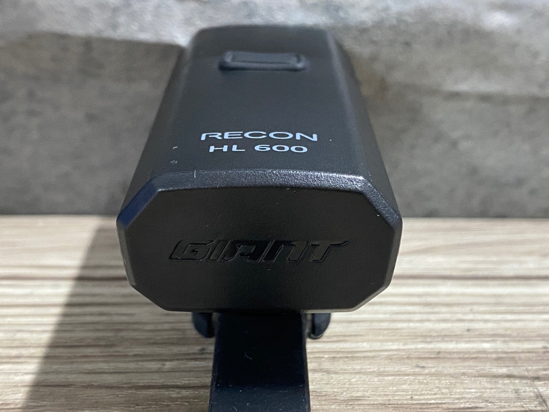 KC957 ジャイアント GIANT RECON HL600 フロントライト 点灯確認済