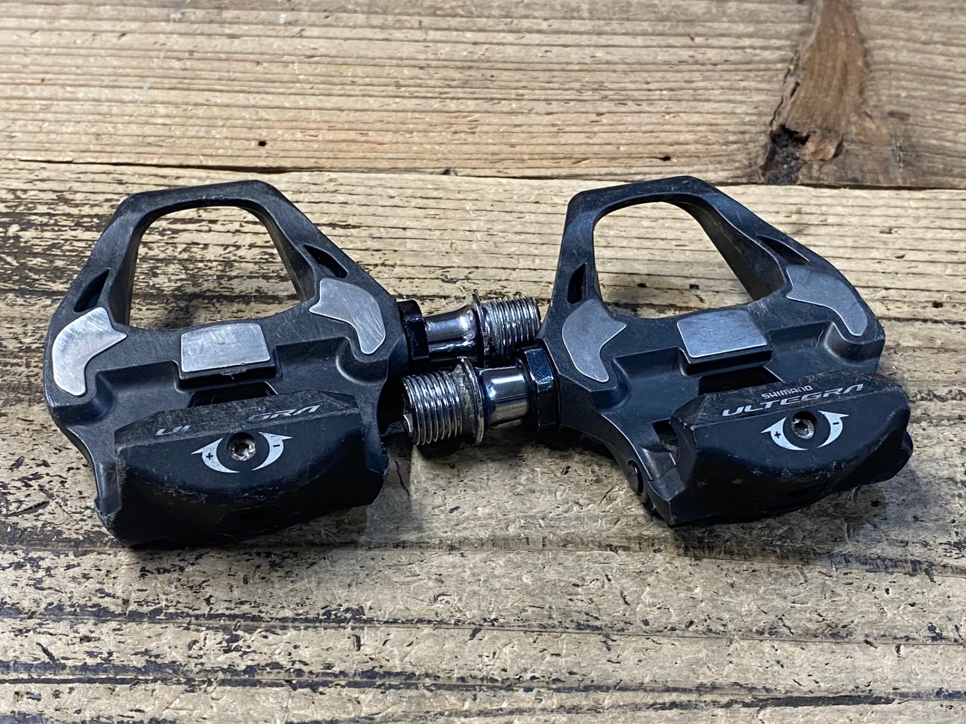 Shimano PD-R8000 ビンディングペダルセット PD-R8000 – シマノ《公式》サイクリングオンラインストア