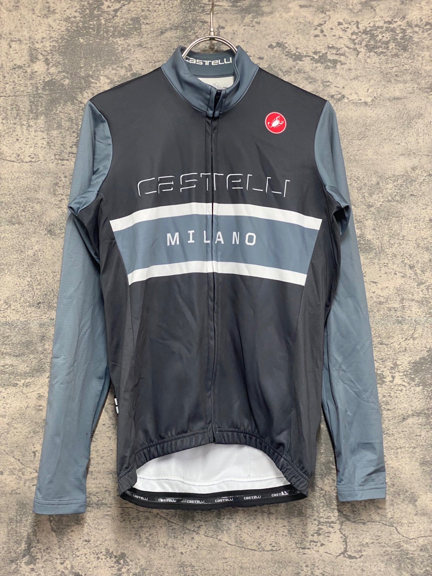 Castelli カステリ　サイクルジャケット GORE グレー　裏起毛　ゴア KD433 カステリ CASTELLI 長袖 サイクルジャージ グレー M 裏起毛