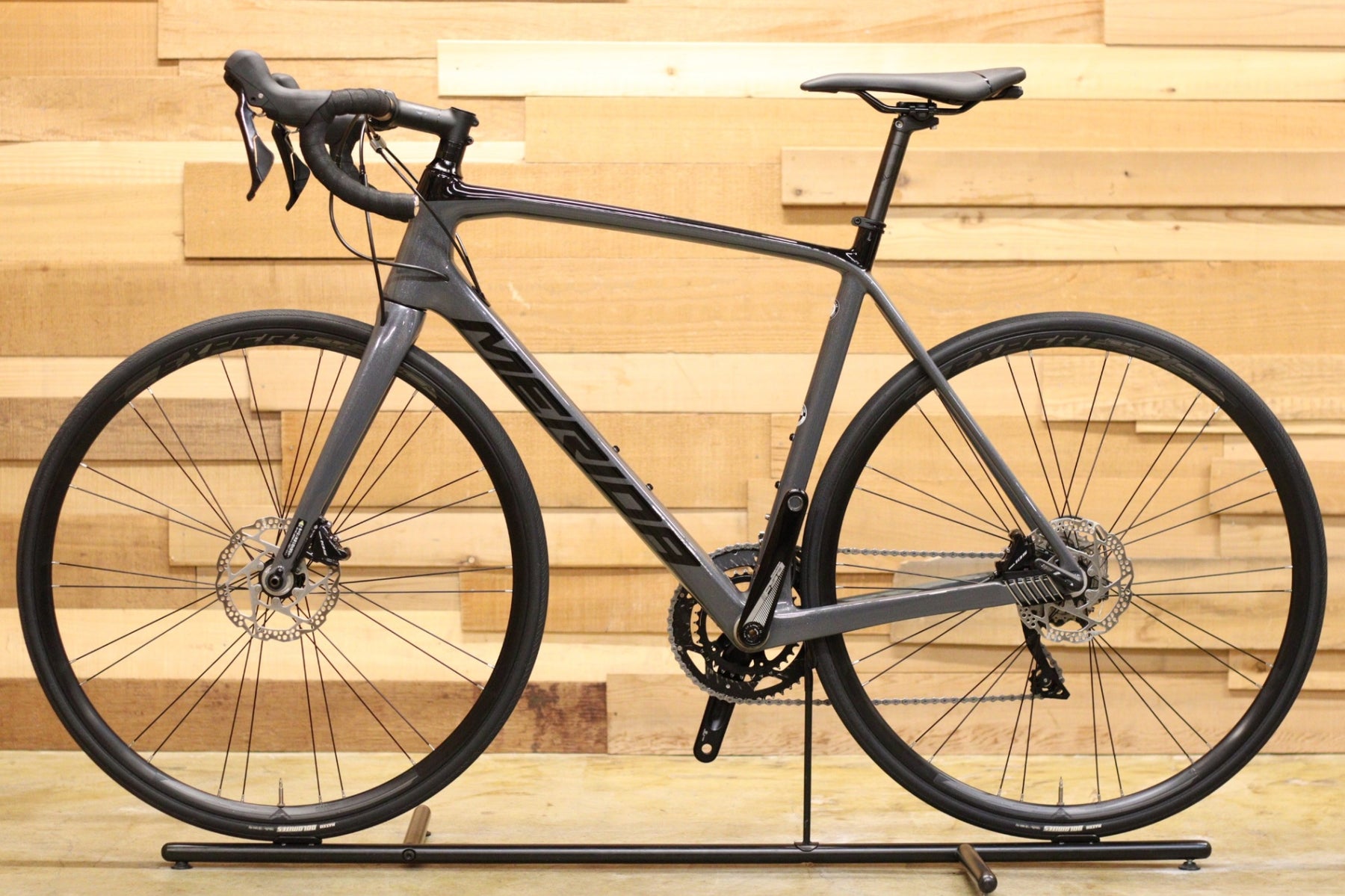 Merida スクルトゥーラ4000 メリダ -MERIDA- | ラインナップ | ロードバイク | SCULTURA 4000