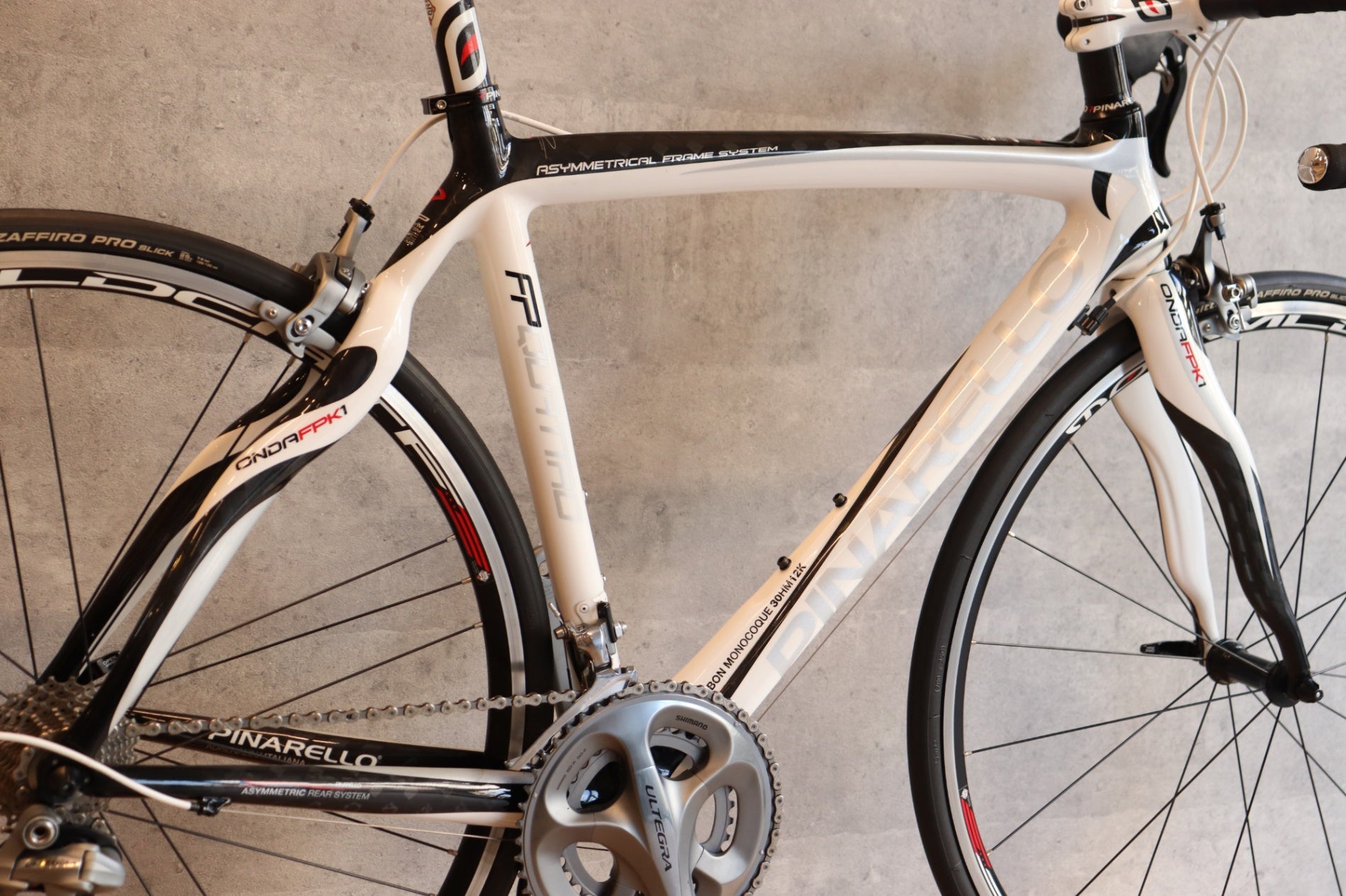 ピナレロ PINARELLO クアトロ FP QUATTRO CARBON 2011年 500サイズ