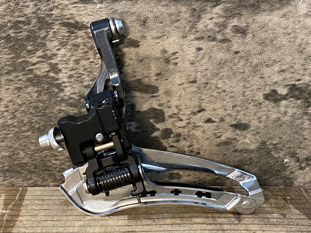 JW737 シマノ SHIMANO ティアグラ Tiagra FD-4700 フロントディレイラー 直付