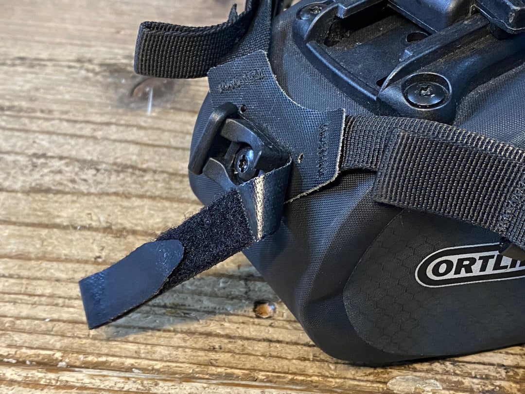 JQ058 オルトリーブ ORTLIEB サドルバッグ 黒
