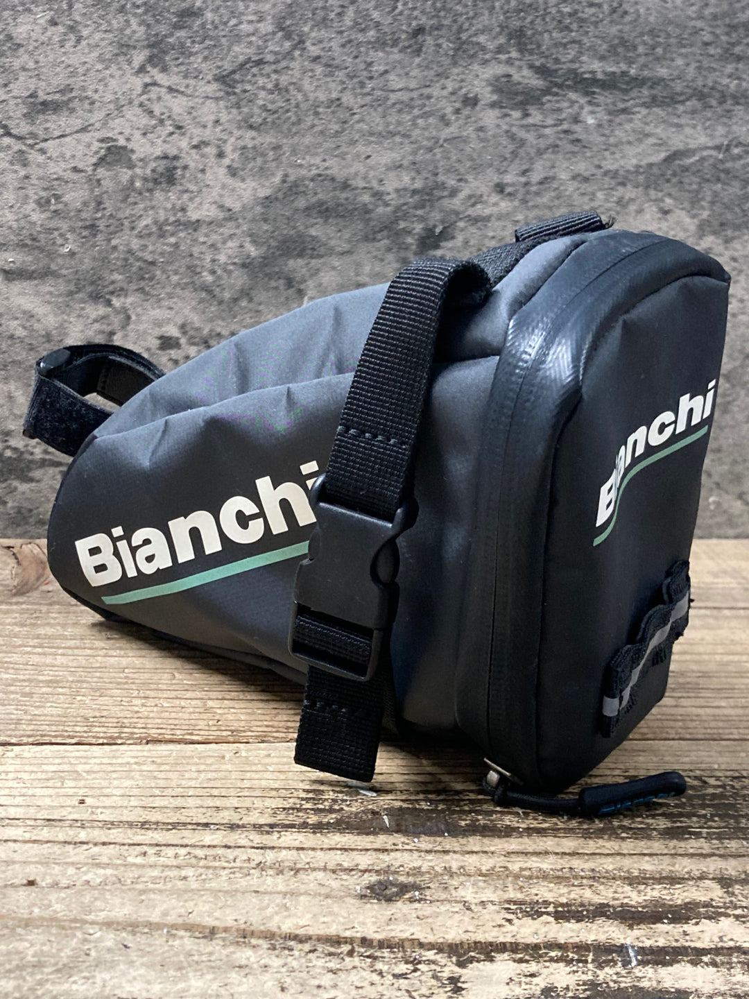 KP785 ビアンキ BIANCHI サドルバッグ ミドルサイズ