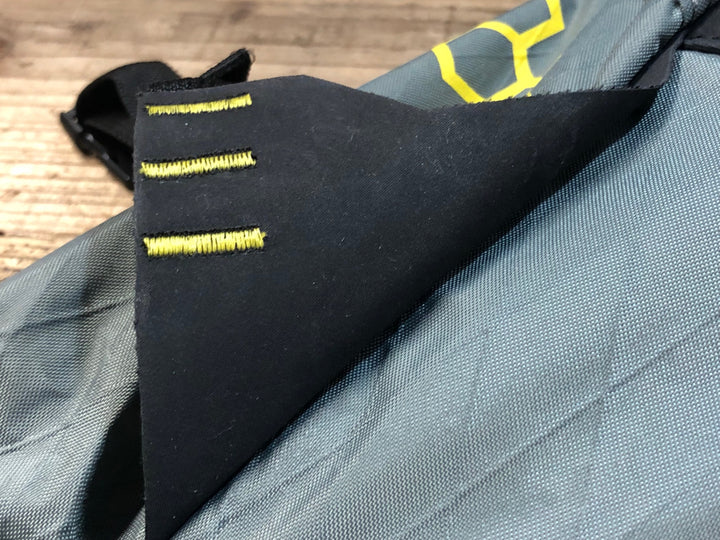 JZ654 アピデュラ APIDURA サドルパック SADDLE PACK サドルバッグ 11L