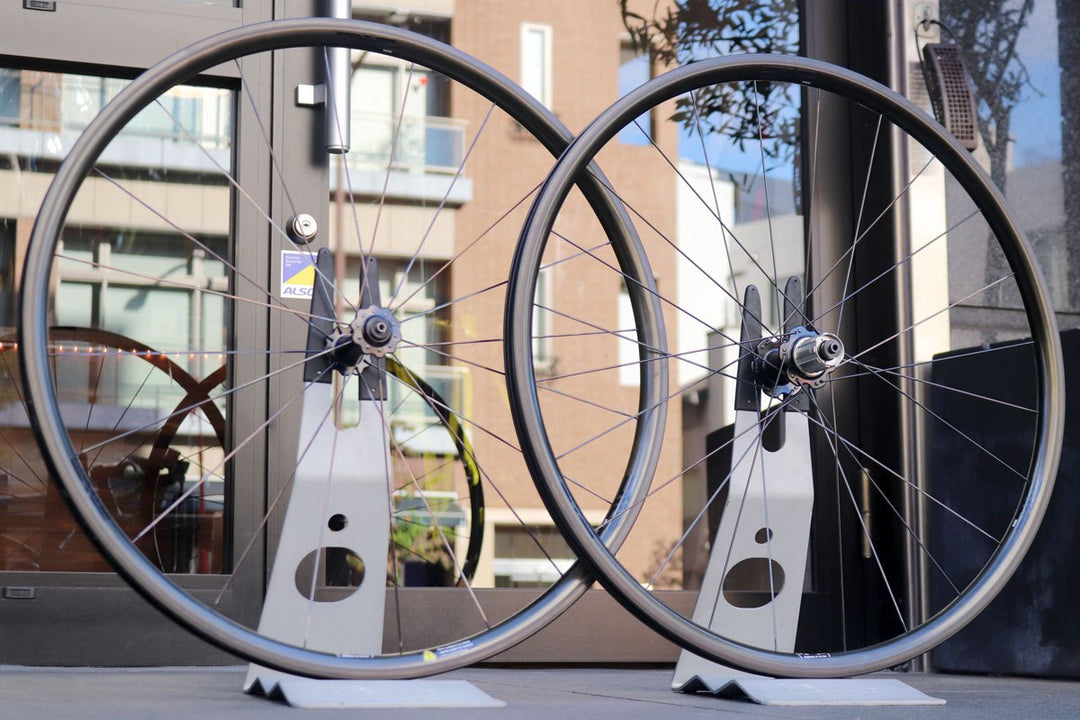 エンヴィ ENVE SES2.2 Gen2リム Jベンドスポーク シマノ11s カーボン