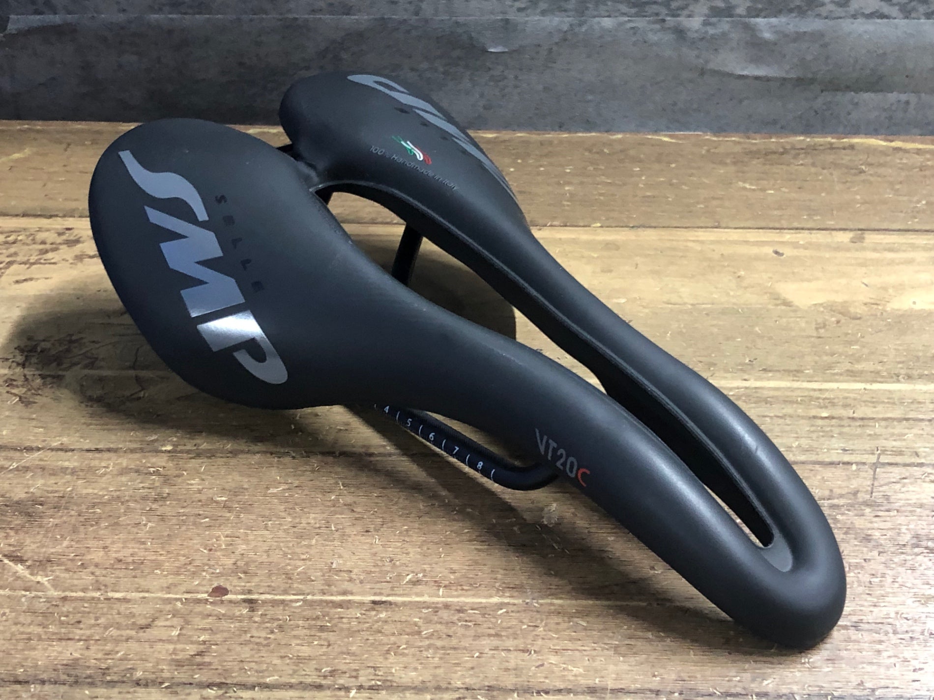 JZ051 SELLE SMP VT20C サドル 黒 aisi 304 tubuレール – BICI AMORE