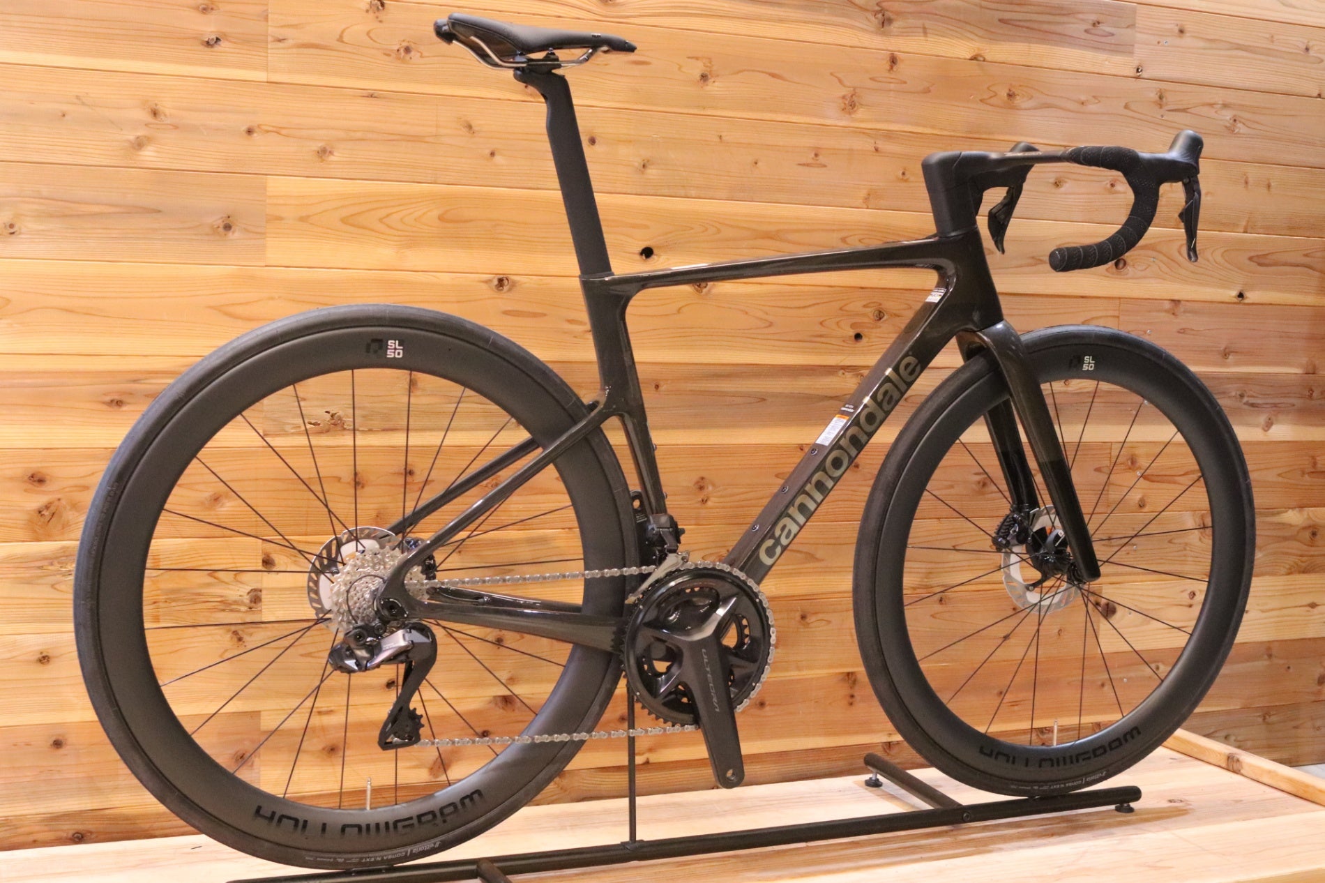 未走行で入荷！ キャノンデール CANNONDALE スーパーシックス SUPERSIX