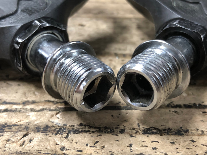 KB014 シマノ SHIMANO アルテグラ ULTEGRA PD-R8000 ビンディングペダル ※プレート欠品 ジャンク