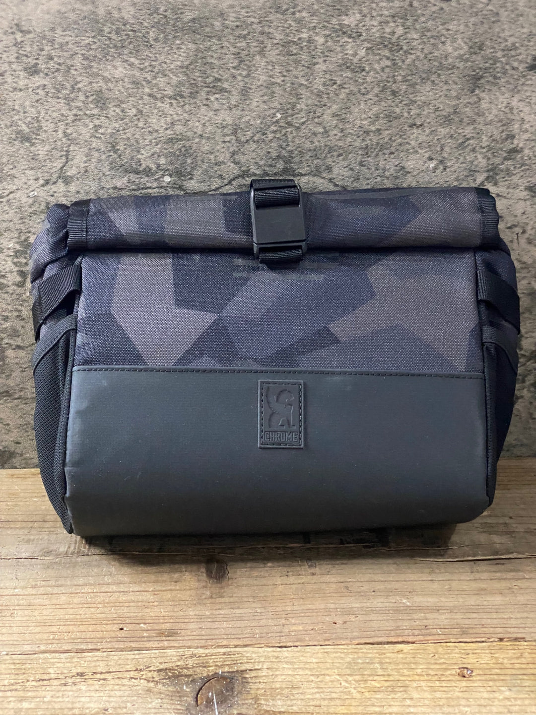 KJ086 クローム CHROME DOUBLETRACK HANDLEBAR BAG フロントバッグ カモ グレー