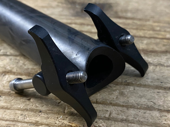 KJ740 トーケン TOKEN MTX カーボン シートポスト Φ27.2 400mm クランプ傷