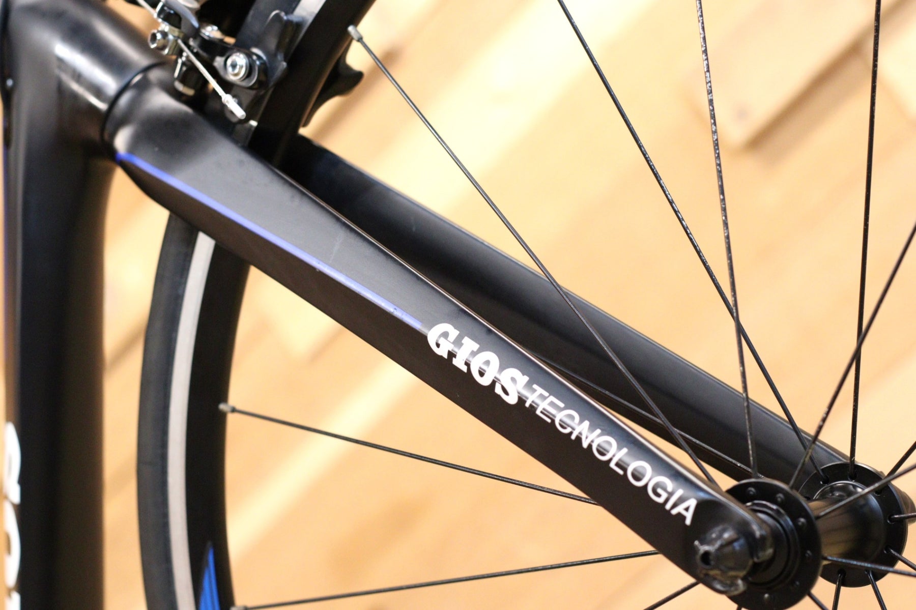 ジオス GIOS トルナード TORNADO 2016 55サイズ シマノ 105 5800