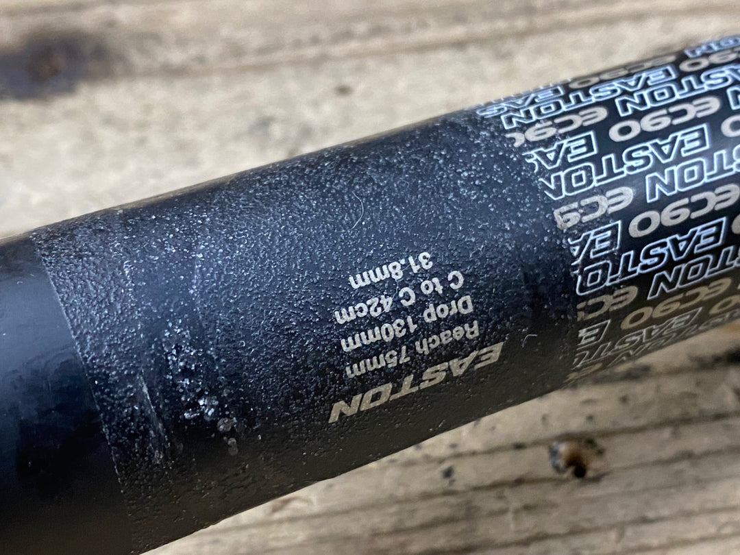 KG755 イーストン EASTON EC90 SLX3 カーボン ドロップハンドル Φ31.8 C-Cエンド420mm ※クランプ部凹み大、クラックのためジャンク