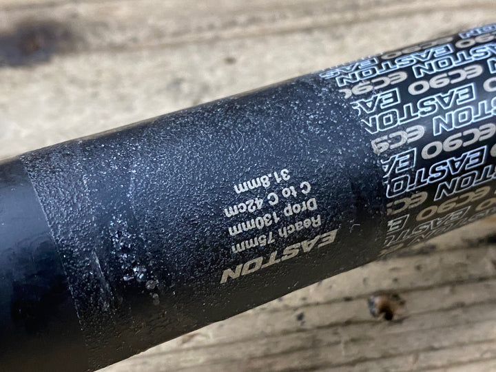 KG755 イーストン EASTON EC90 SLX3 カーボン ドロップハンドル Φ31.8 C-Cエンド420mm ※クランプ部凹み大、クラックのためジャンク