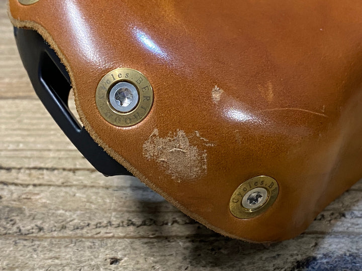 KL169 ベルソーサイクルズ BERTHOUD CYCLES レザーサドル チタンレール