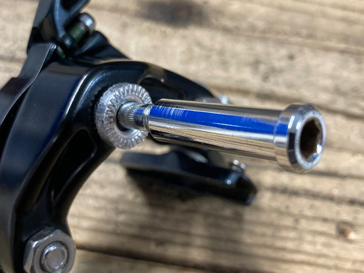 KJ939 シマノ SHIMANO 105 BR-5800 キャリパーブレーキ フロント ※ブレーキシュー欠品