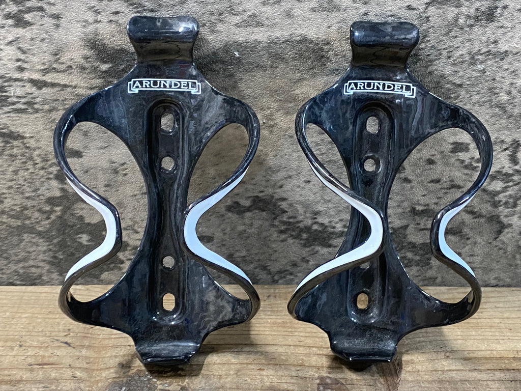 KB864 アランデル ARUNDEL カーボン ボトルケージ 2個セット – BICI