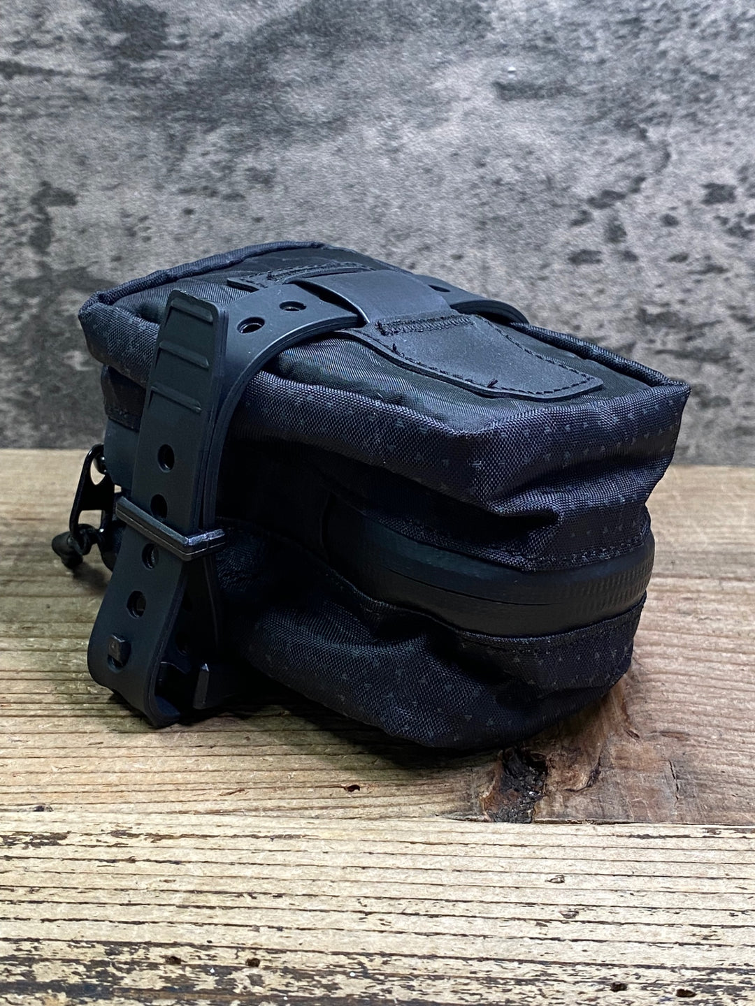 JK021 オルケース ORUCASE SADDLE BAG HC サドルバッグ 黒 0.6L