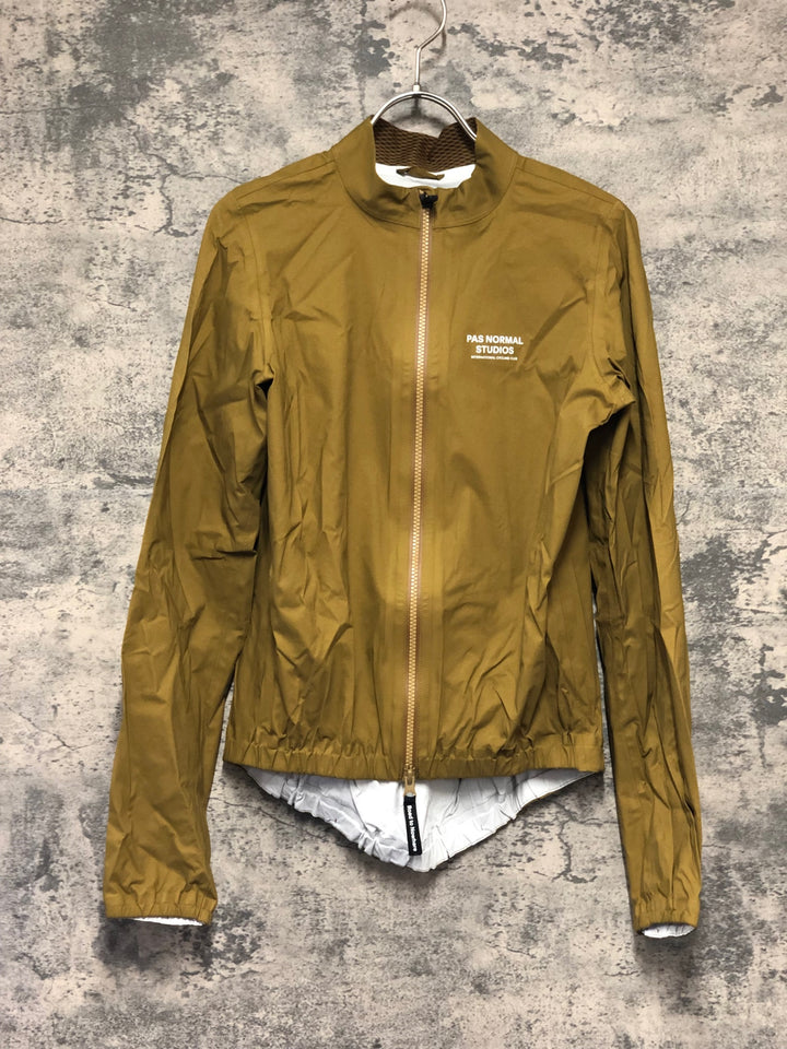 KK160 パスノーマルスタジオ PAS NORMAL STUDIOS MECHANISM STOW AWAY JACKET 長袖 ウインドブレーカー Mサイズ オリーブ