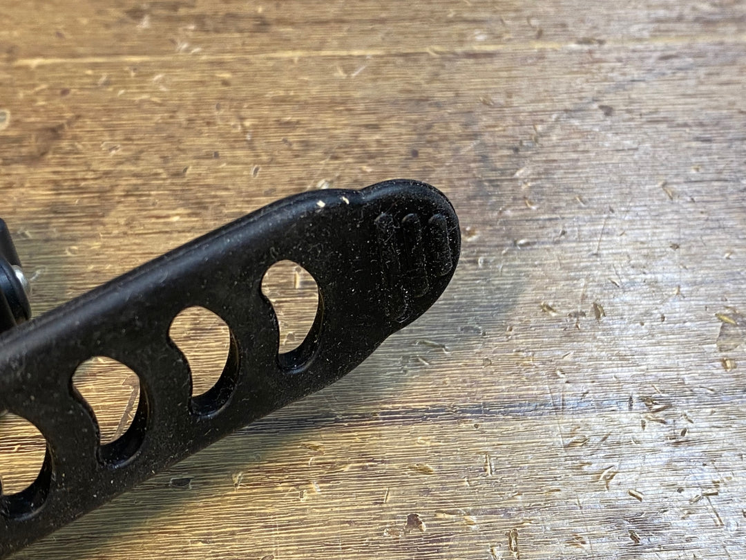 JT163 レザイン LEZYNE CLASSIC DRIVE 700 XL フロントライト 黒 点灯確認済み