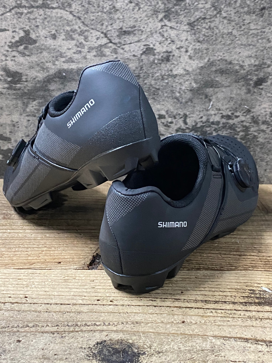 KI036 シマノ SHIMANO XC3 SH-XC300 ビンディングシューズ SPD 黒 EU39