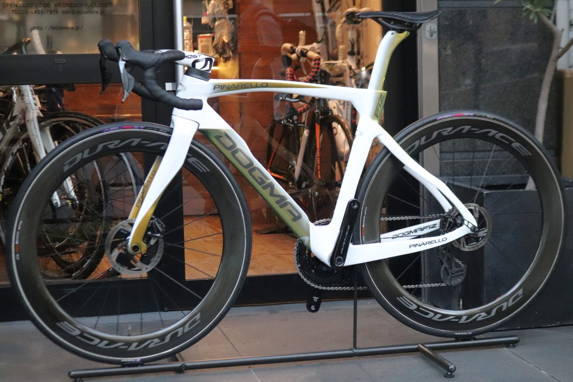 ピナレロ PINARELLO ドグマ DOGMA F12 DISK WHITE TDF 2020モデル 515