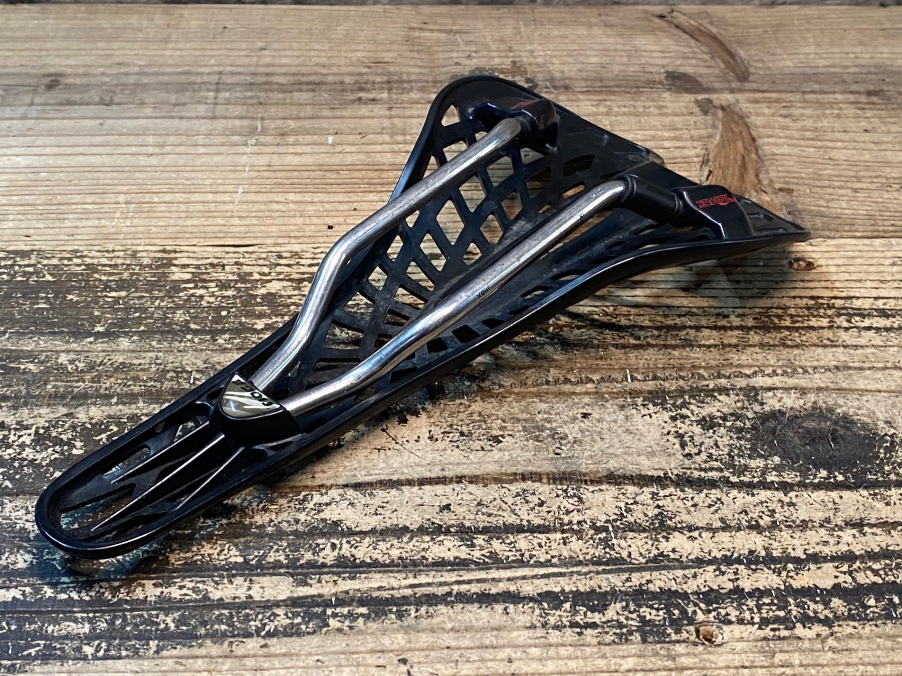 JI574 タイオガ TIOGA スパイダー SPYDER Twintail サドル アロイ