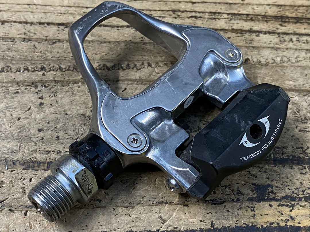JW871 シマノ SHIMANO 105 PD-5700 ビンディングペダル シルバー SPD-SL