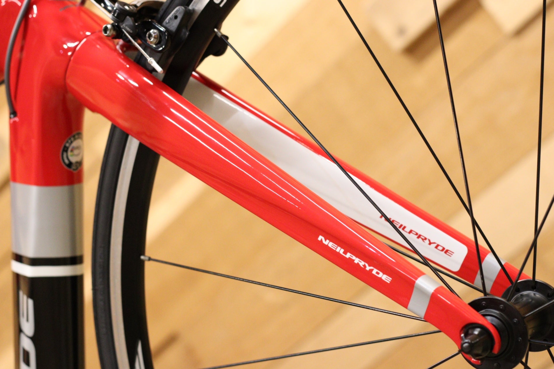 未走行車 ニールプライド NEILPRYDE ナザレ NAZARE 2016 Sサイズ