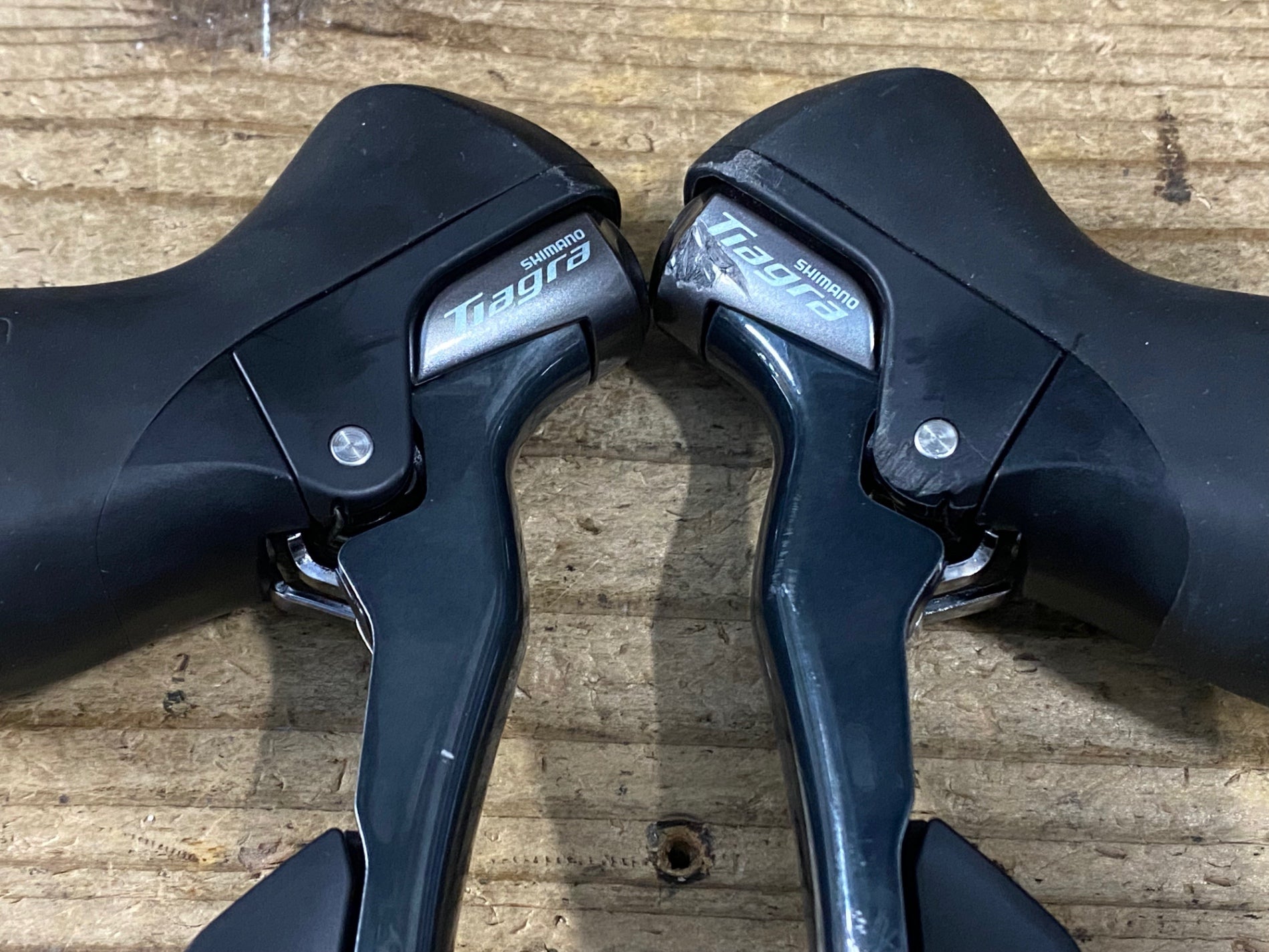 KP945 シマノ SHIMANO ティアグラ Tiagra ST-4700 STIレバー 2x10S