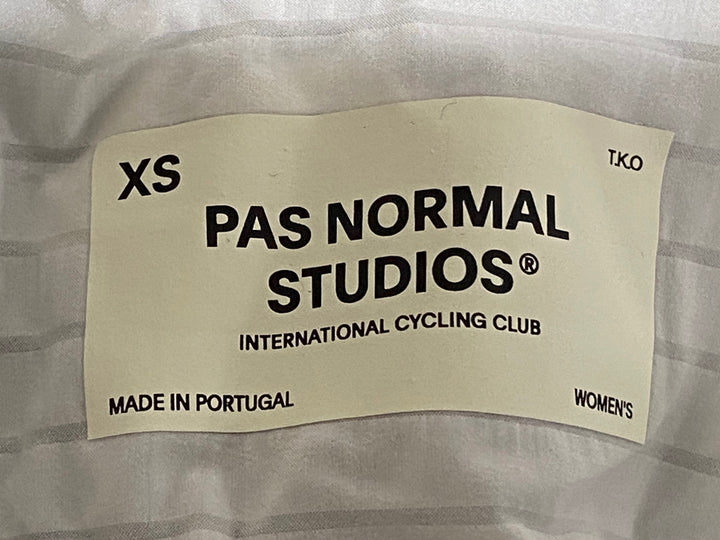 JY523 パスノーマルスタジオ PAS NORMAL STUDIOS T.K.O. Mechanism Pro Bibs ビブショーツ グレー レディース XS ※ほつれ