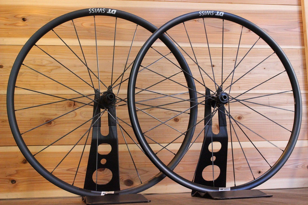 DT SWISS P1800 SPLINE 23 DB アルミ チューブレスレディ ディスク ホイールセット シマノ 11S/12S 内幅20mm 【名古屋店】