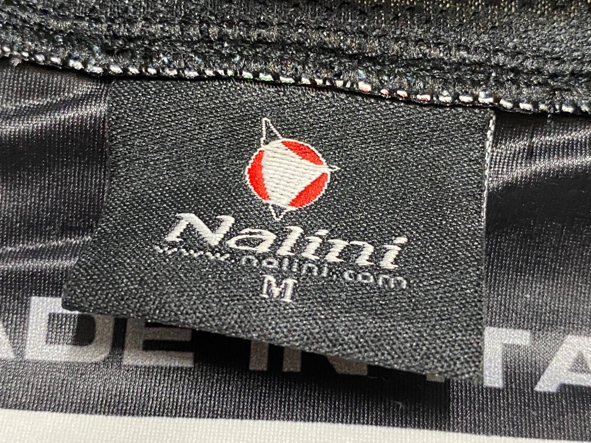 KF346 ナリーニ Nalini 70TEAM 半袖 サイクルジャージ 白 黒 M – BICI