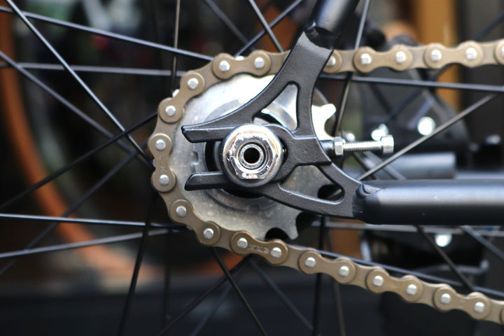 カーテル CARTEL BIKES アベニュー AVENUE LO Mサイズ シングルスピード クロモリ ピストバイク 【東京南麻布店】
