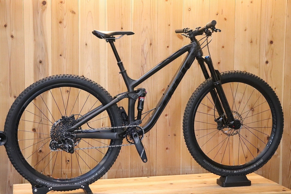 【美品】TREK MTB 8000 マウンテンバイク 26インチ 2012年式 TREKのアルミハードテールモデルの8000をお買上いただきました