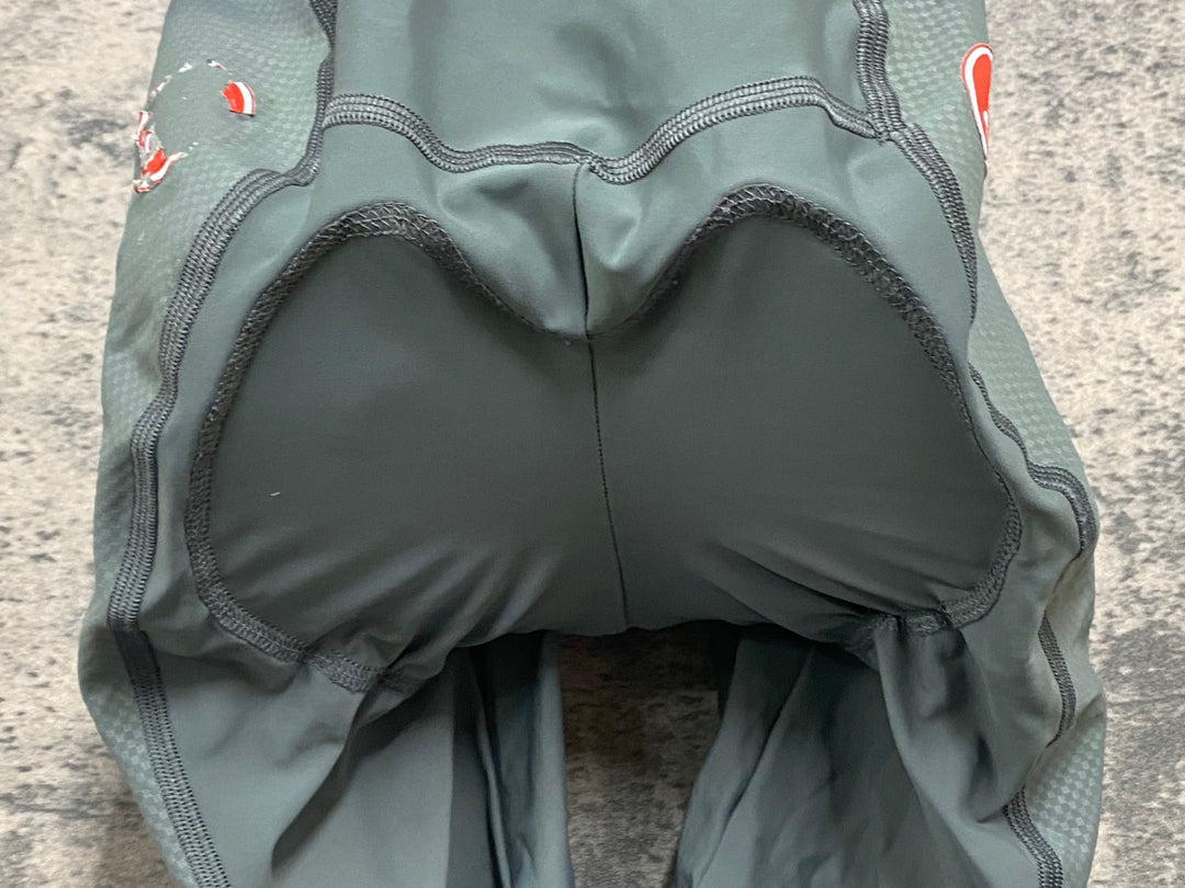 JY238 カステリ CASTELLI ビブショーツ カーキ S 裏起毛　※余臭強め