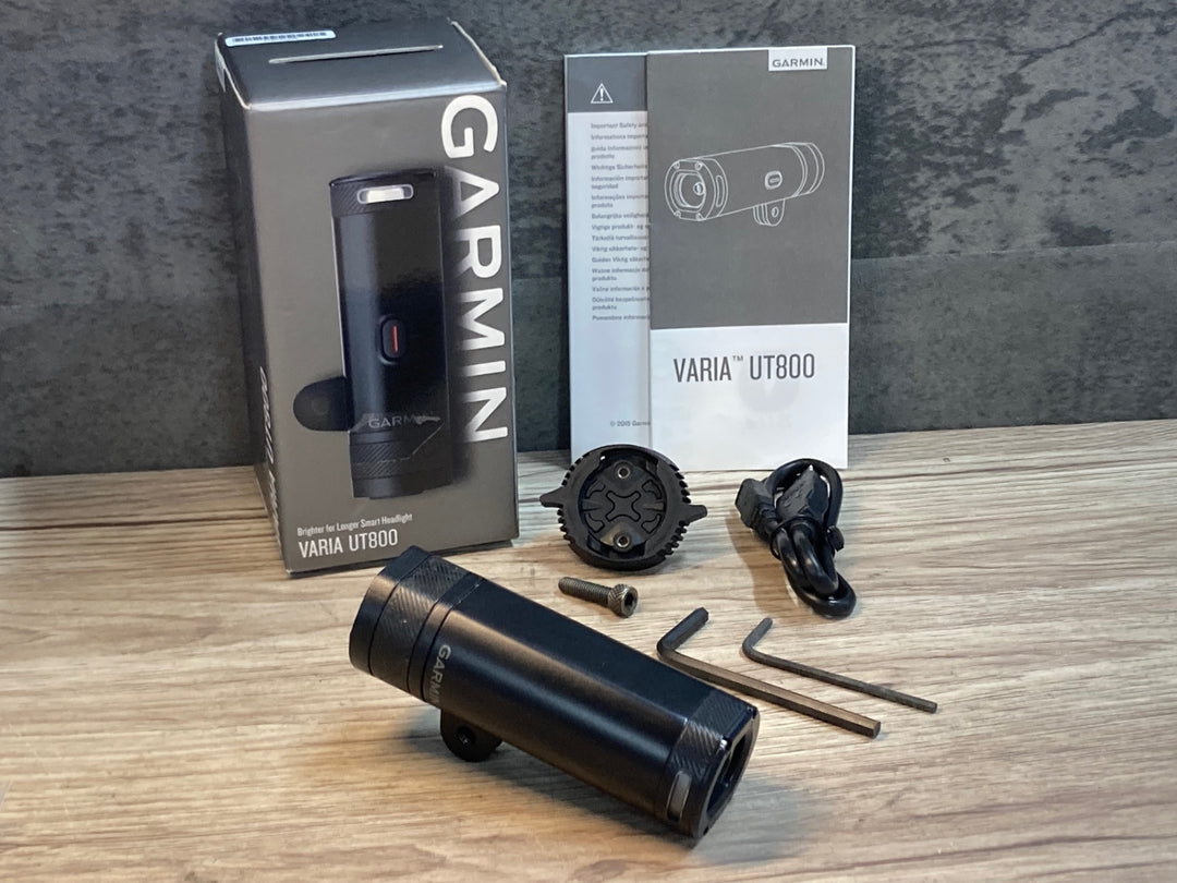 JH937 ガーミン GARMIN バリア Varia UT800 フロントライト マウント付属 点灯、接続確認済み