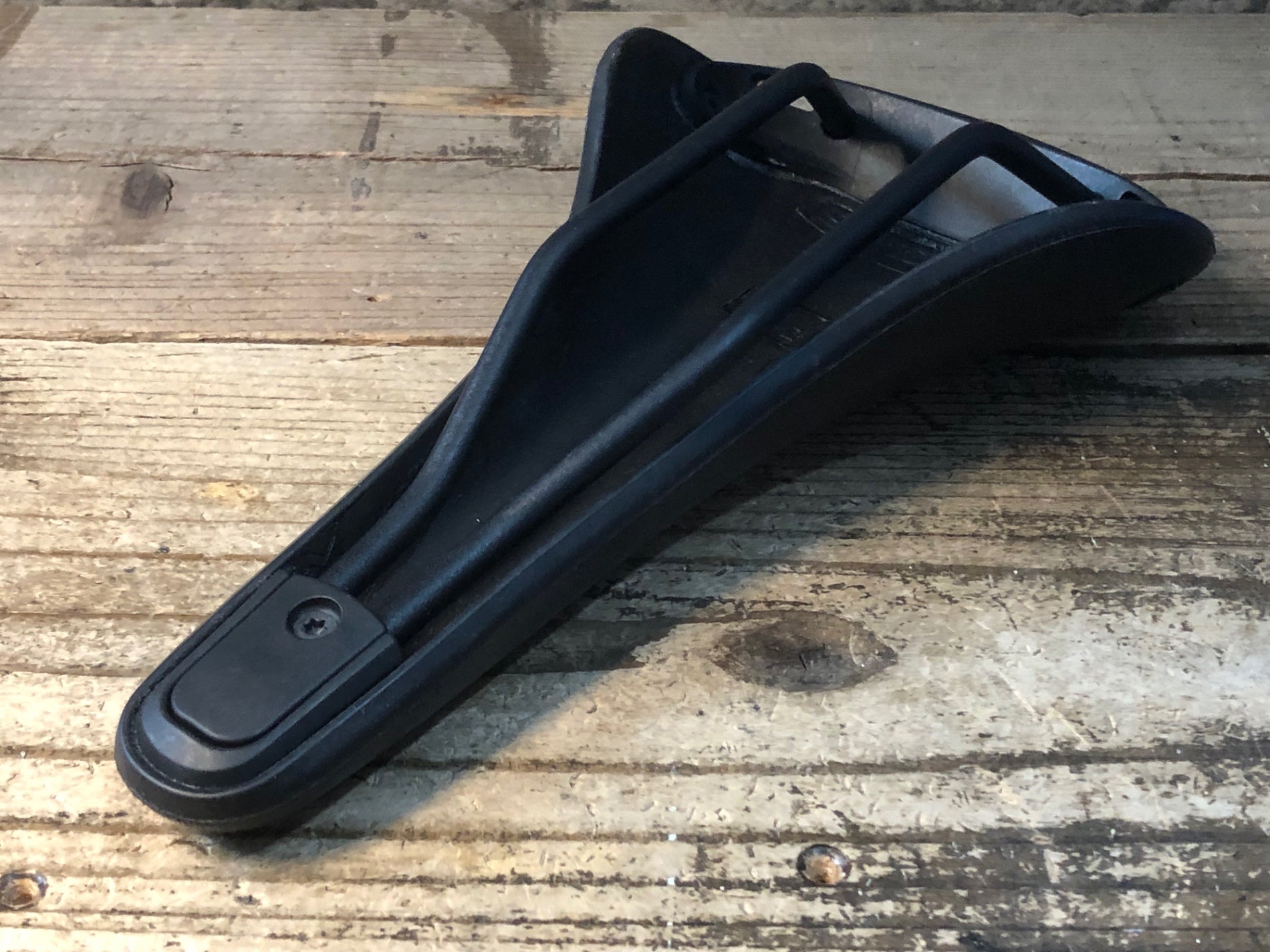 JU416 ブルックス BROOKS CAMBIUM C15 サドル 黒 – BICI AMORE ONLINE