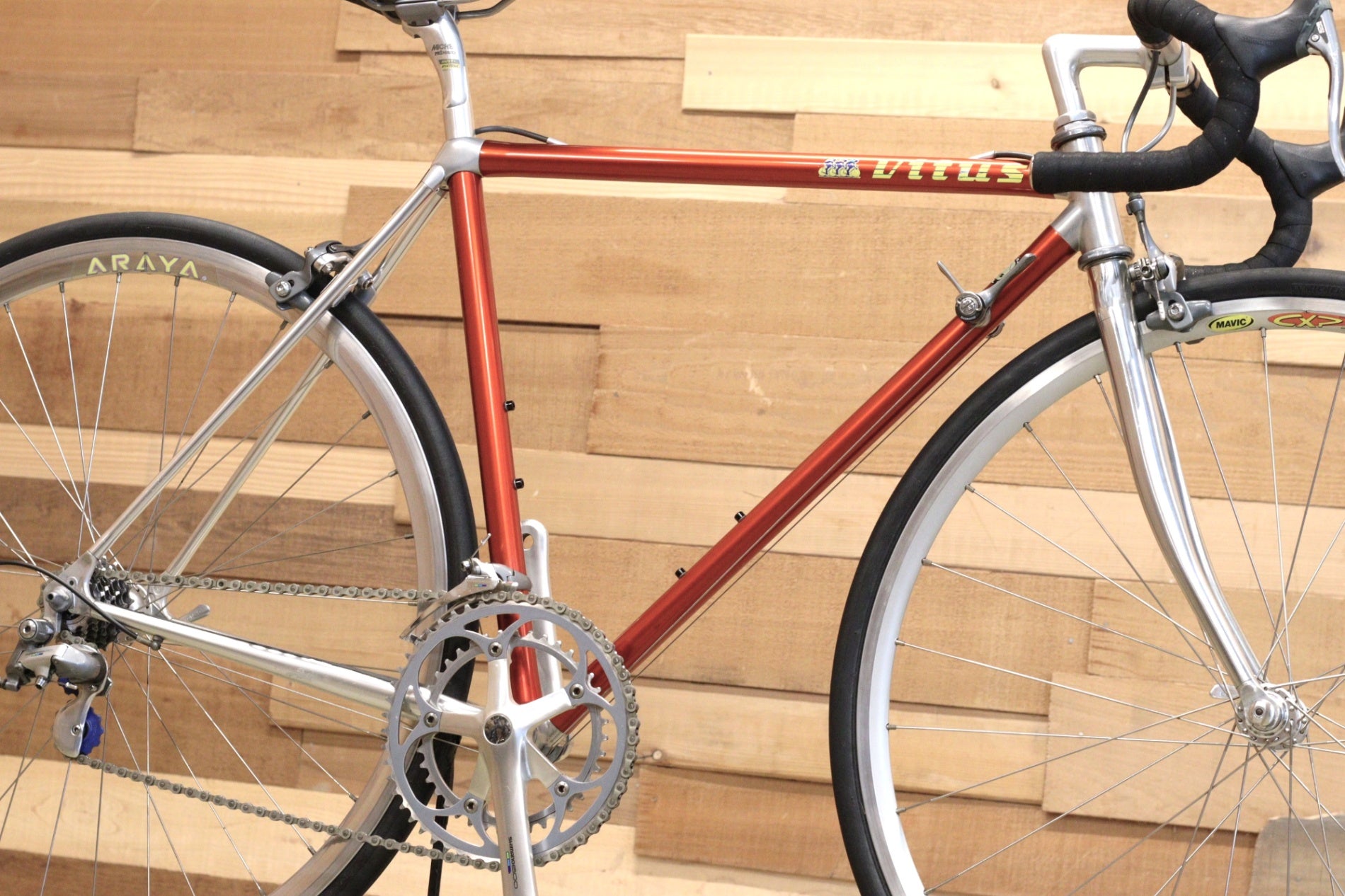 80s 日本製軽量アルミロードバイク シマノクランク搭載 80s 日本製軽量アルミロードバイク シマノクランク搭載 80s 日本