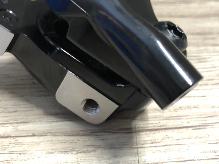 KI631 シマノ SHIMANO 105 BR-R7170 ブレーキキャリパー 油圧 片側