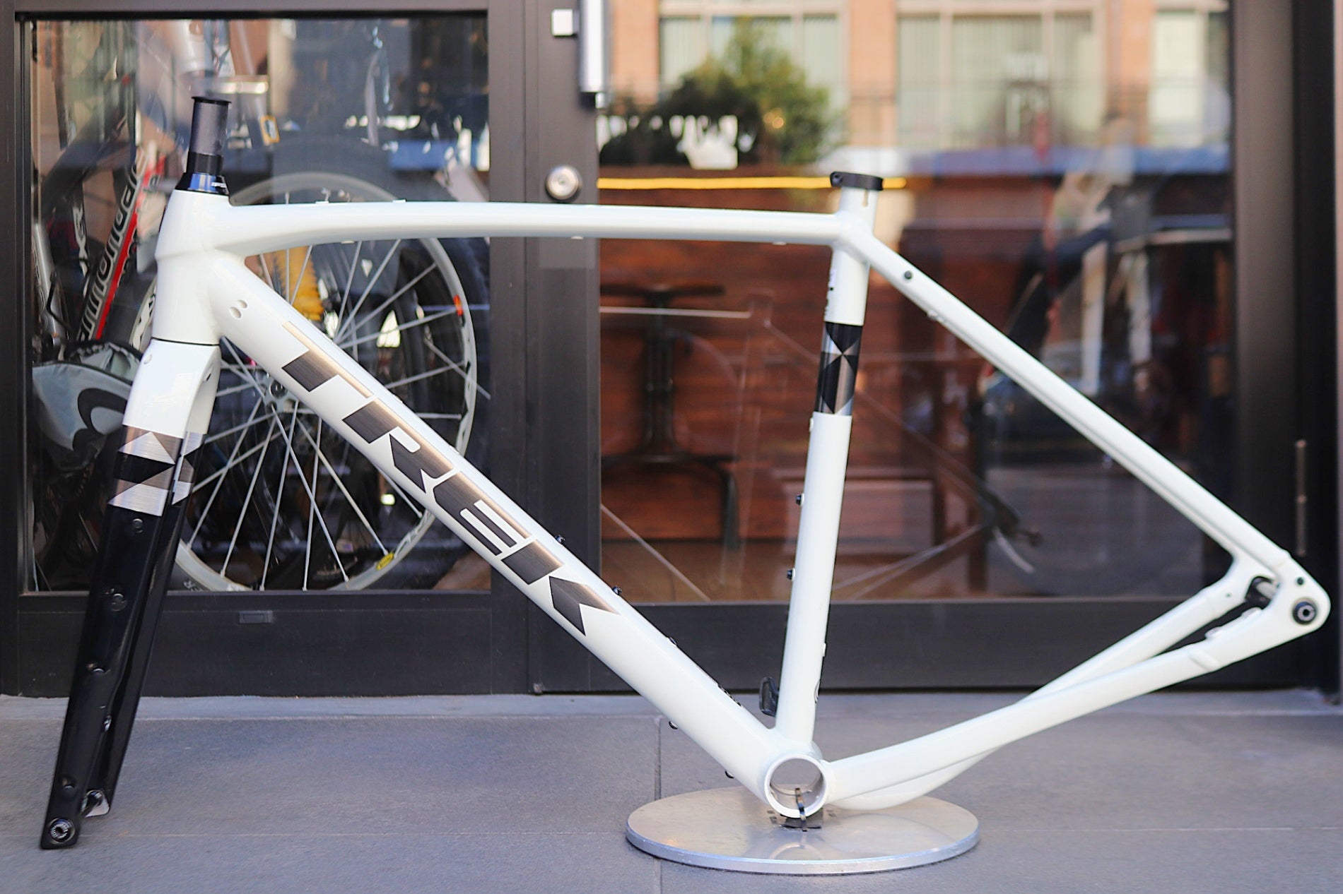 トレック TREK チェックポイント CHECKPOINT ALR 5 2022モデル 54