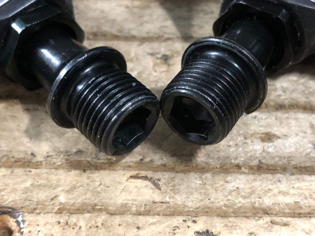 JN935 シマノ SHIMANO 105 PD-5800 ビンディングペダル SPD-SL