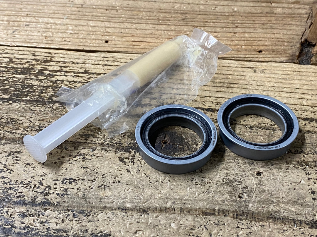 JQ416 セラミックスピード CERAMICSPEED PF41 セラミック ボトムブラケット Φ30