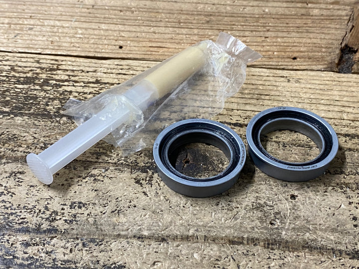 JQ416 セラミックスピード CERAMICSPEED PF41 セラミック ボトムブラケット Φ30