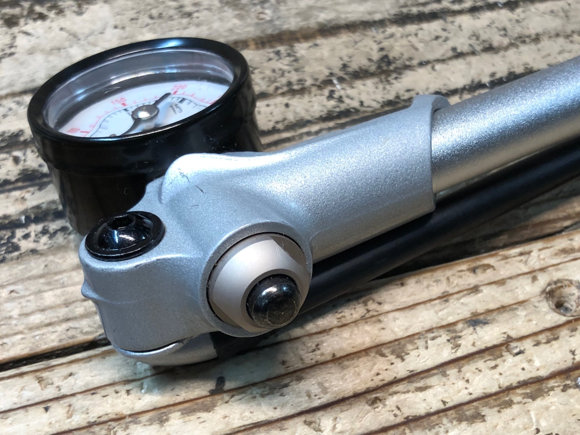 JI576 フォックス FOX サスペンション ポンプ 300psi – BICI AMORE