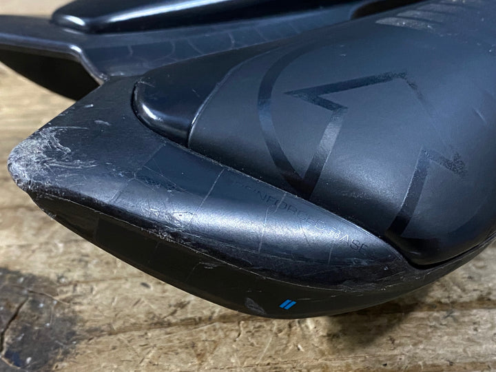 KK718 シマノ SHIMANO PRO AEROFUEL サドル 黒 142mm シワ スレ ※傷アリ