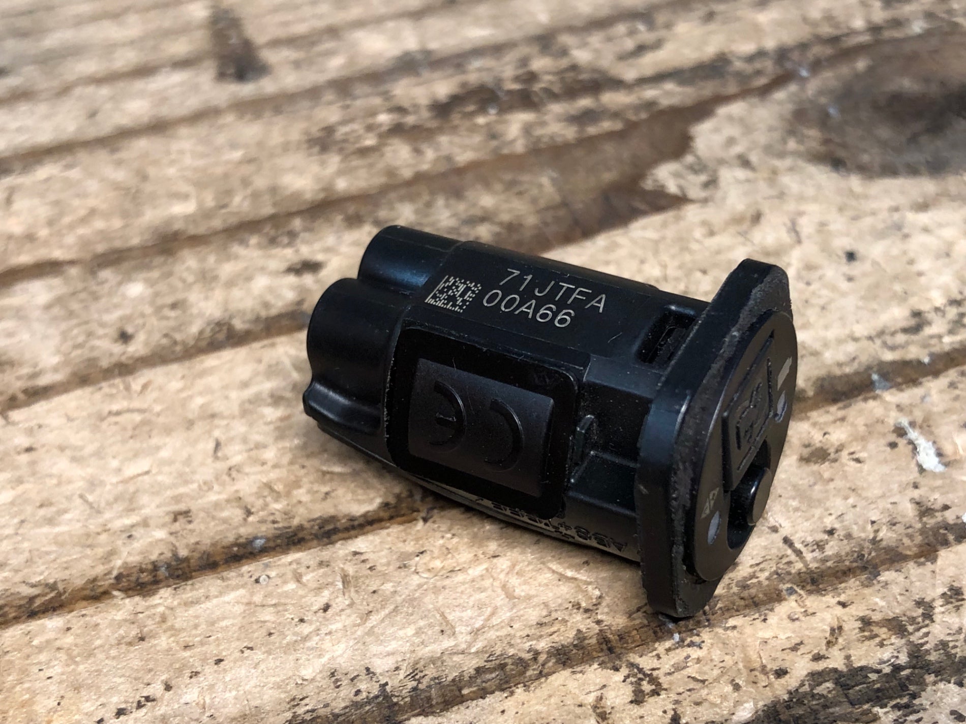 JI455 シマノ SHIMANO EW-RS910 ジャンクションA 2ポート Di2 – BICI