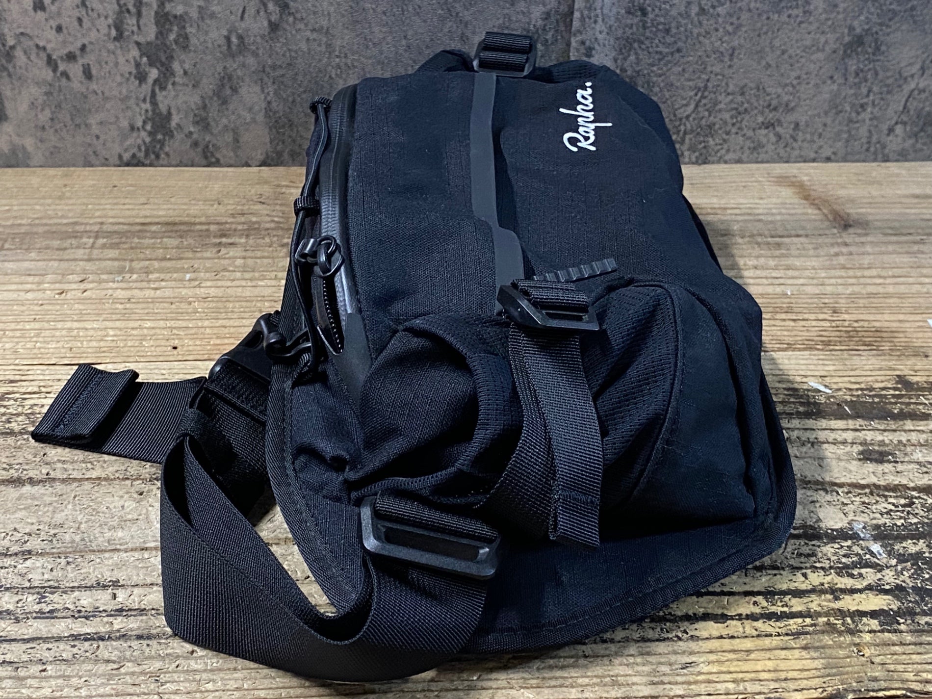 KD631 ラファ Rapha TRAL HIP PACK ウエストバッグ 黒 – BICI AMORE