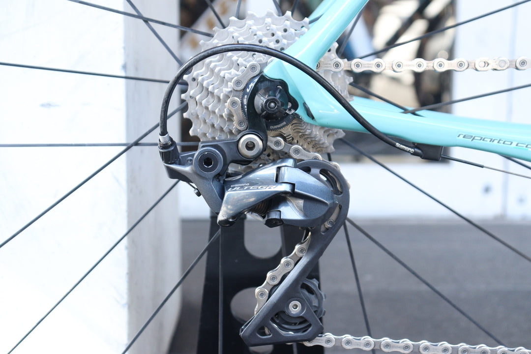 【塗装車】 ビアンキ Bianchi スペシャリッシマ SPECIALISSIMA 53サイズ シマノ アルテグラ R8000 11S カーボン ロードバイク RACING 3 完成車 【横浜店】
